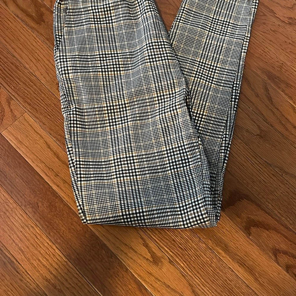 Women's Plaid Pants - Black and White